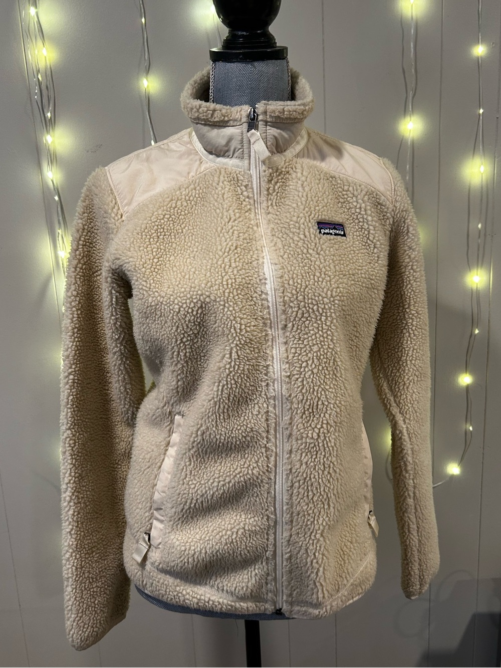 Patagonia Women's Cream Retro X Sherpa Fleece Jacket